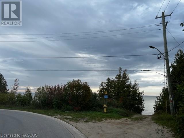 6 Shore Road, Southampton, Ontario  N0H 2L0 - Photo 4 - 40491473