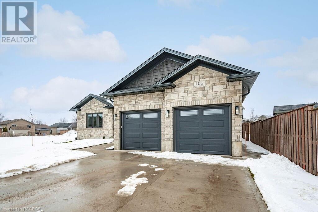 105 Dougs Crescent, Mount Forest, Ontario  N0G 2L2 - Photo 3 - 40535798