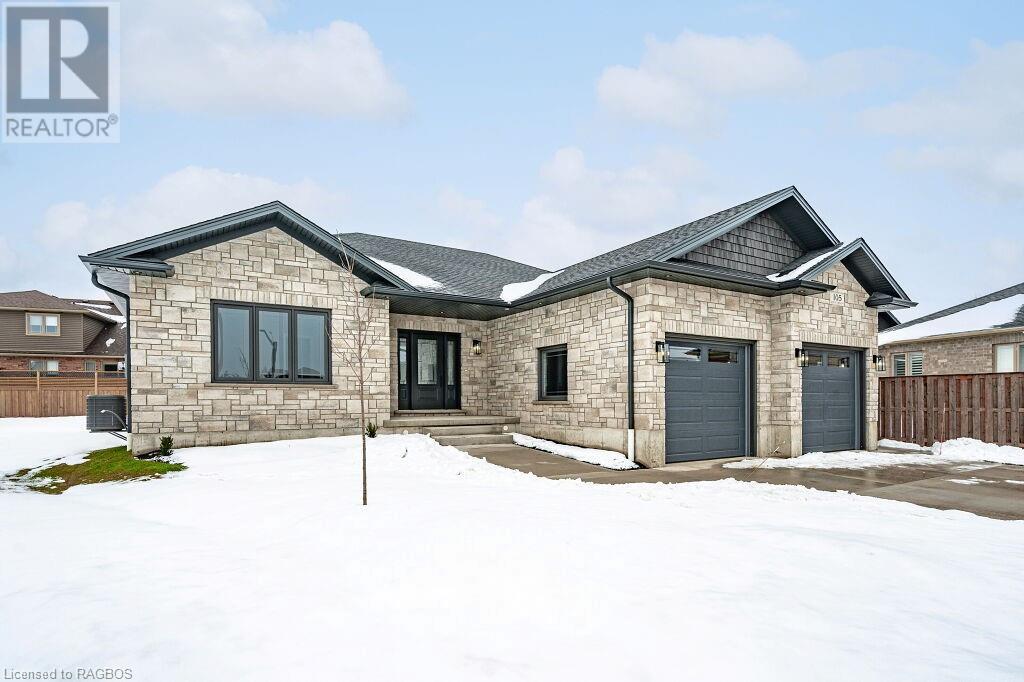 105 Dougs Crescent, Mount Forest, Ontario  N0G 2L2 - Photo 4 - 40535798